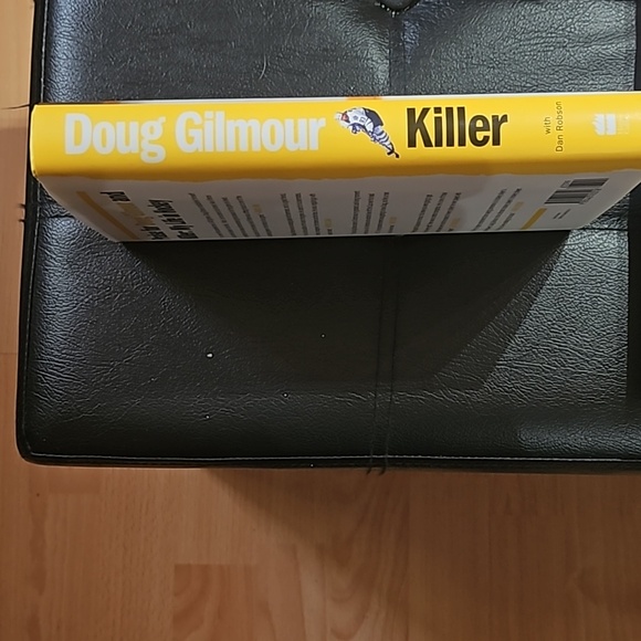 Book: Doug Gilmour Killer My life in hockey (Hard Copy) - Picture 4 of 4